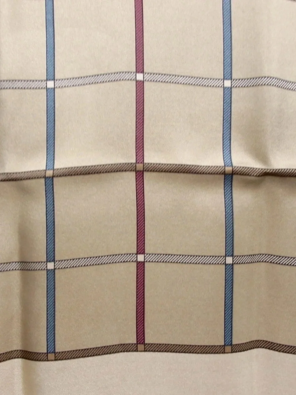 BURBERRYS Silk Scarf 😍🔥